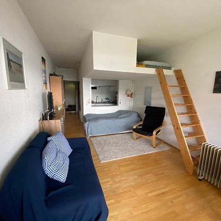 Appartement Mit Seeblick Am Ossiacher See Villach Bagian luar foto