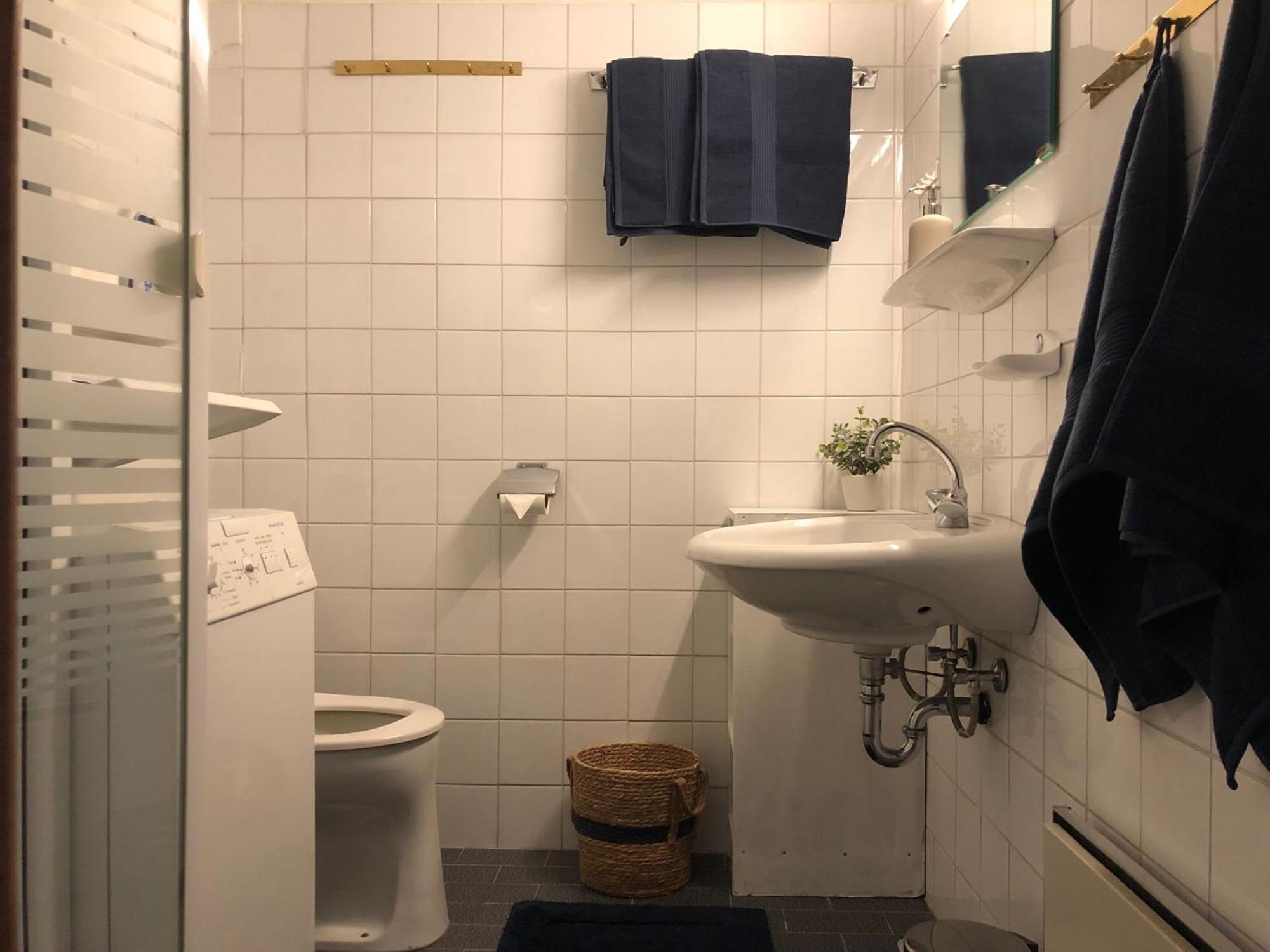 Appartement Mit Seeblick Am Ossiacher See Villach Bagian luar foto
